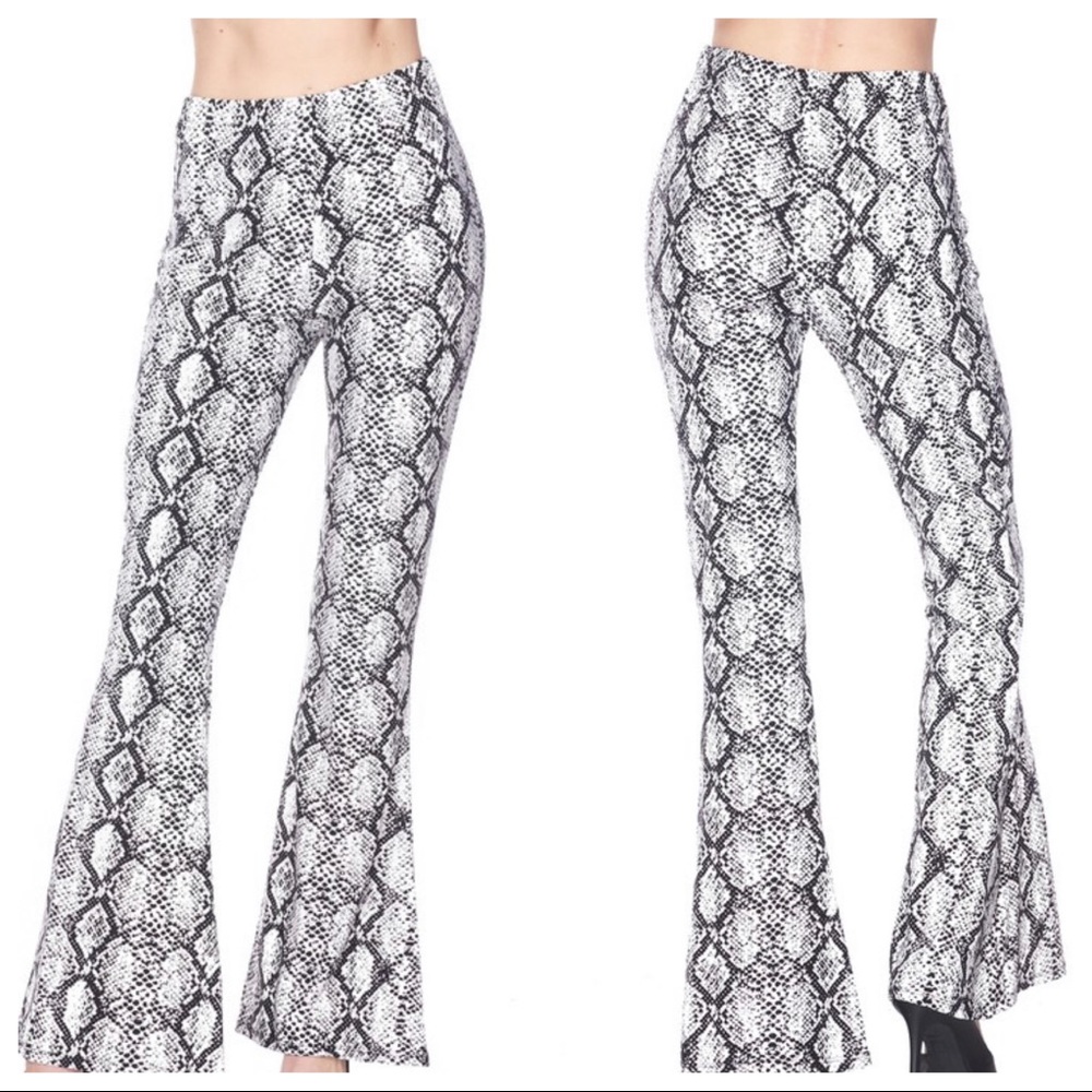 ✨LAST ONE✨SNAKESKIN FABULOUS FLARE BELL PANTS - Picture 3 of 5